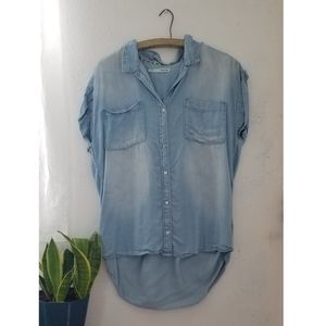 5/25⭐ Short Sleeve Denim Shirt